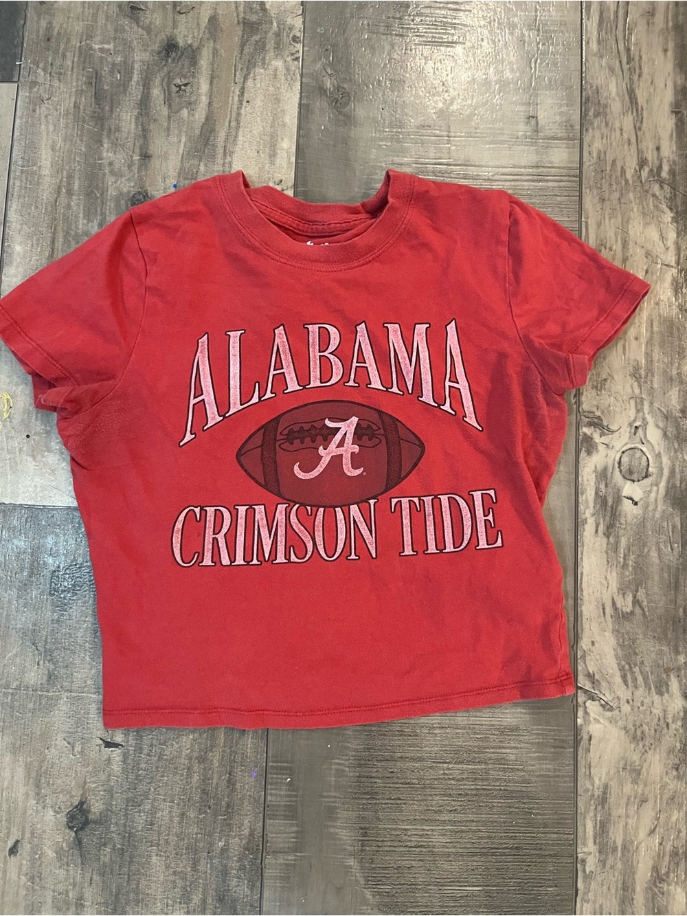 Hollister Red Crop Graphic Tee